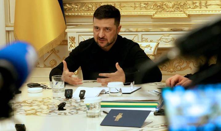 Zelenskyy orders defence audit after corruption scandal