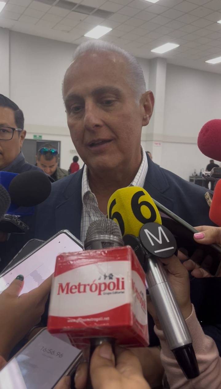 Alcalde Román Cepeda aclara: no habrá despidos en la Ola Naranja y se revisa un nuevo convenio para fortalecer el servicio de limpieza