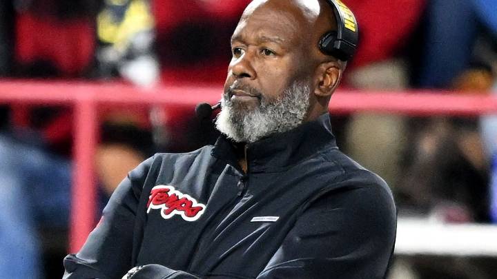 Locksley doesn't feel he's coaching for job amid Maryland skid