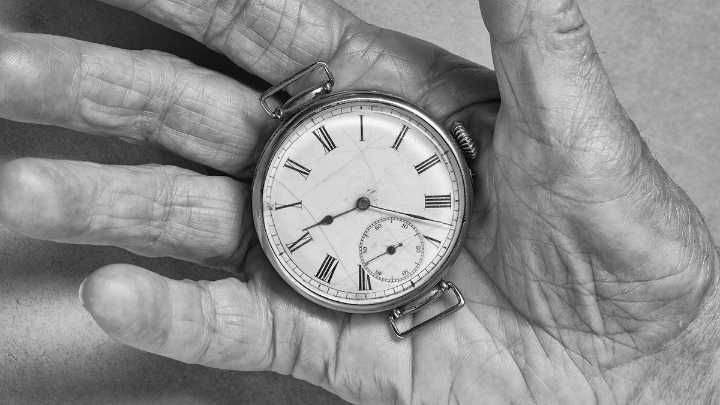Time Itself Could Be a Crucial Element in Preventing Dementia, Study Finds