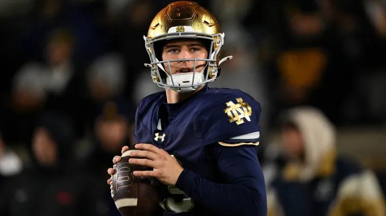 Is CJ Carr related to Derek Carr? Explaining the connection between Notre Dame QB and ex