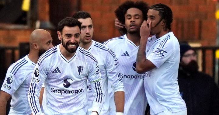 Man United comes back to beat Crystal Palace as Zirkzee stunner ends goal drought