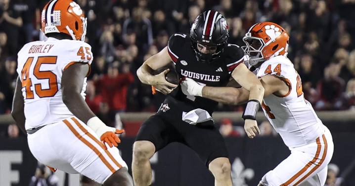 CRAWFORD | After Clemson loss, the illusion is over. What’s left for Louisville now?