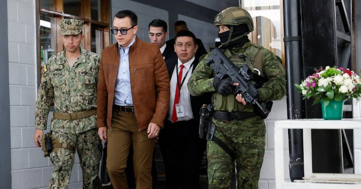 Consulta popular y referendo en Ecuador: presidente Noboa somete a evaluación su gestión y mide su fuerza política