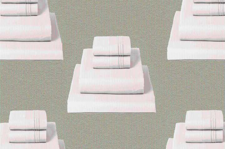 Bestselling Mellanni Bed Sheet Set is 26% off on Amazon