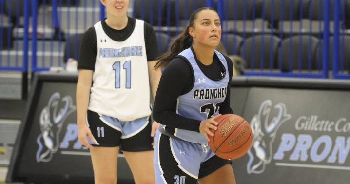 Pronghorn basketball teams go a combined 2