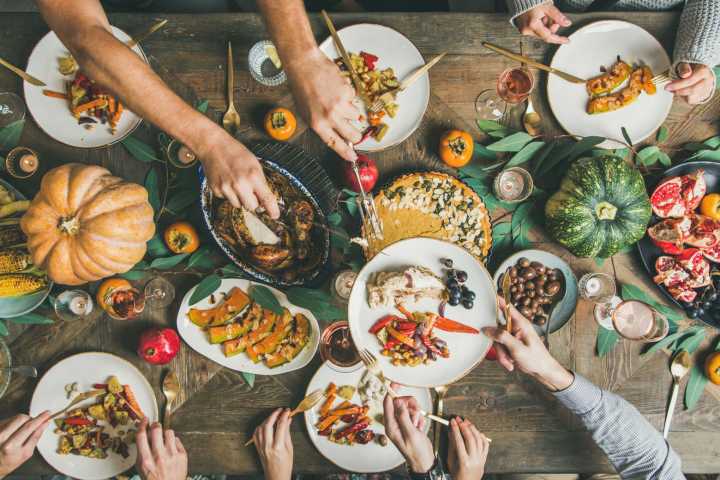 What are some of the mental health benefits of going to a ‘friendsgiving?’ A local psychiatrist weighs in