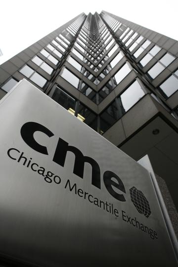 CME Crypto Futures Volume Hits Record 795K Contracts Amid Volatility