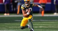 Packers running back Josh Jacobs leaves game at the Giants with a knee injury