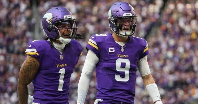 McCarthy's growing pains aren't going to suddenly vanish anytime soon for frustrated Vikings