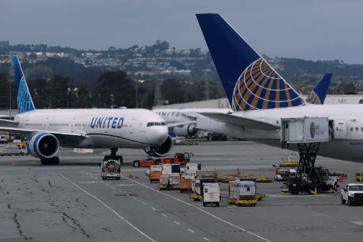 EEUU pone fin a restricciones aéreas y normaliza operaciones desde este lunes