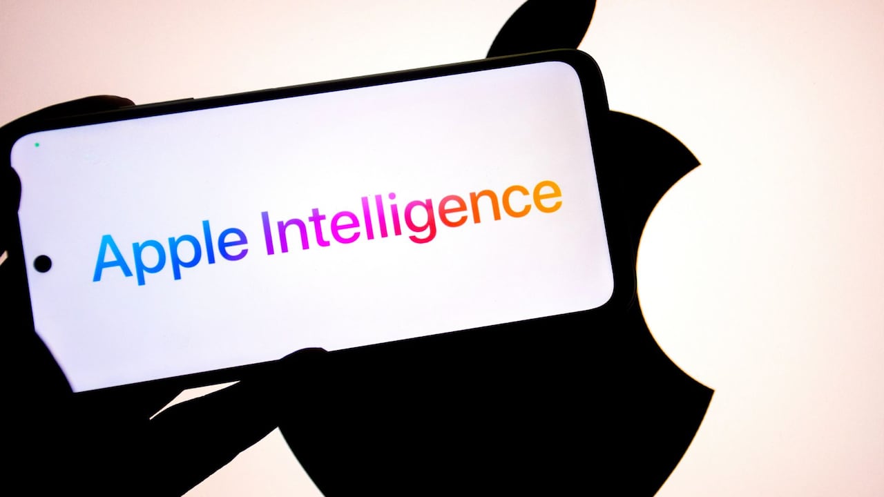 Apple prepara la expansión de su ecosistema de inteligencia artificial junto con una renovada versión de Siri para 2026