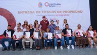 Encabeza Mara Lezama entrega de 126 títulos de propiedad a familias cancunenses