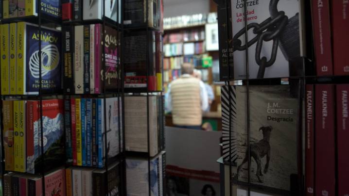 Cultura crea una oficina para facilitar el traspaso de librerías y evitar su cierre