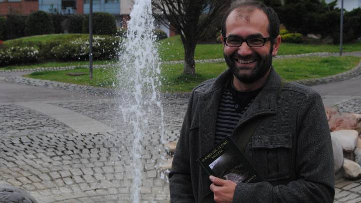 La "Guapura" de ganar el premio Teodoro Cuesta: este es el poeta que se llevó el galardón (dotado con 4.000 euros)