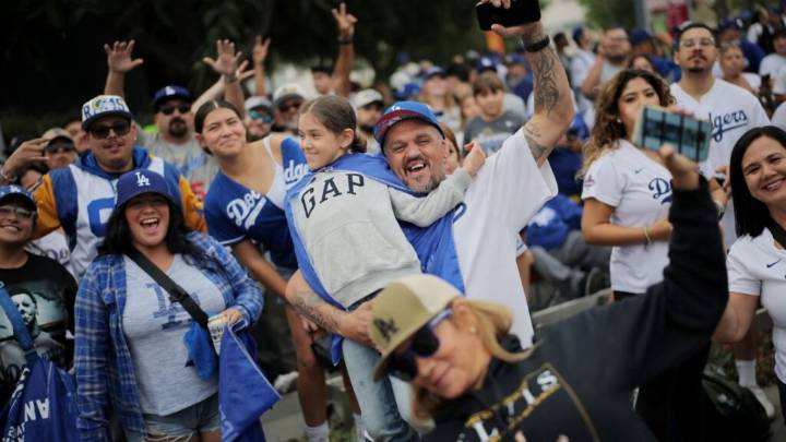Thousands Line Downtown Los Angeles for Dodgers Championship Parade