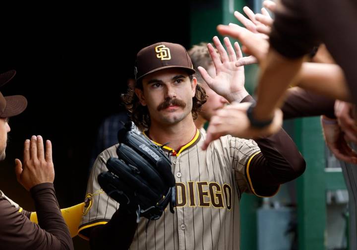 Dylan Cease, Michael King get qualifying offer from Padres