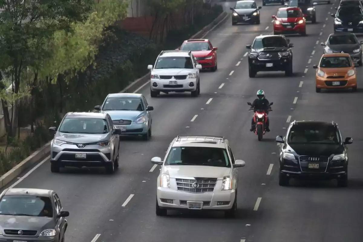 Hoy no circula 2025 CDMX y Edomex: ¿Qué carros descansan este martes 4 de noviembre?