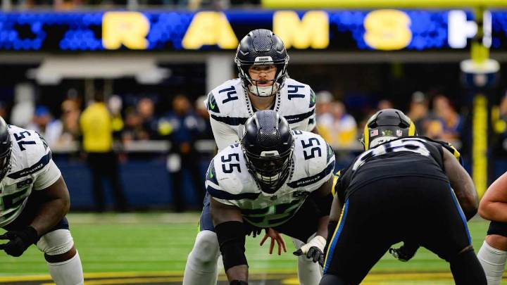 Sam Darnold: Turnovers Were Unacceptable, But Teammates' Support 'Meant A Lot To Me'