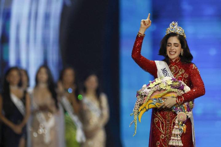 Contrato millonario de Pemex quita brillo a Miss Universo 2025