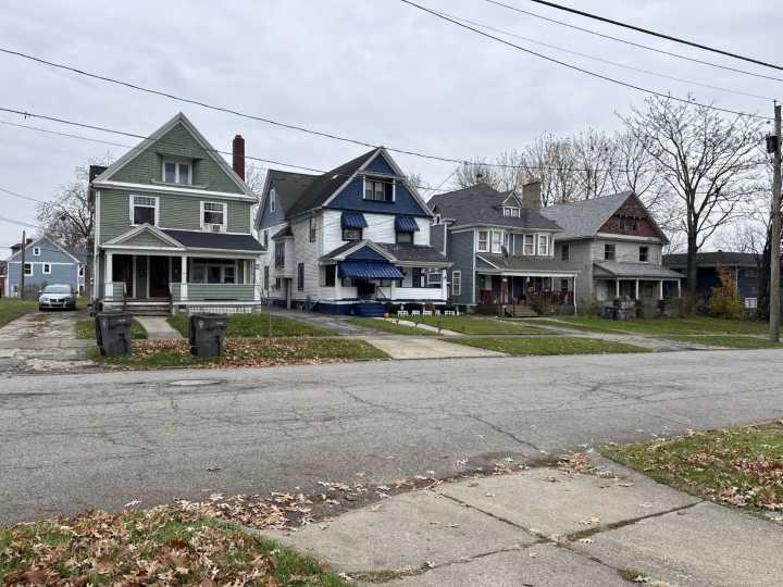 Family fighting to restore homeownership for Youngstown man