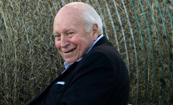 Murió Dick Cheney, el ex vice de Bush que impulsó la guerra de Irak