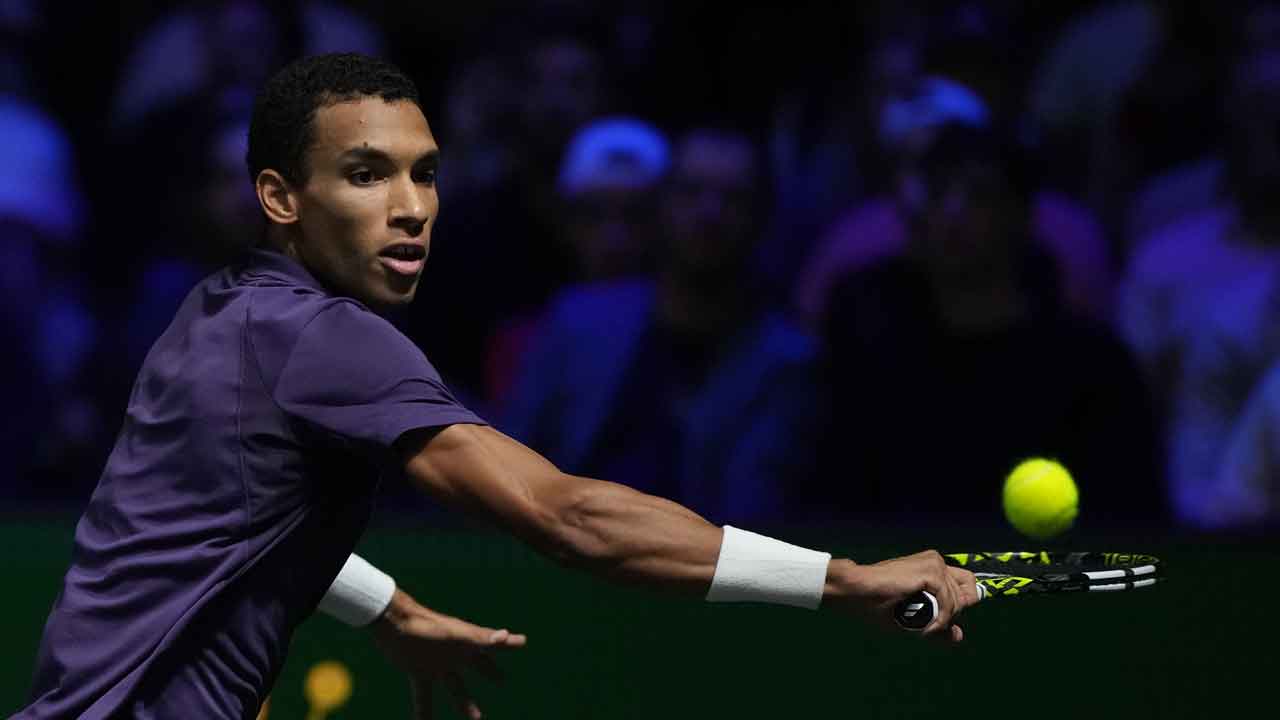 Felix Auger-Aliassime beats Bublik to reach Paris Masters final