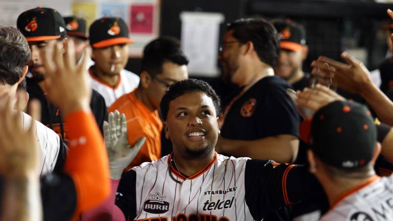 Naranjeros se impuso a Jaguares en su primer duelo