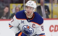 Connor McDavid exposes deep frustration with Oilers after ugly loss to Stars