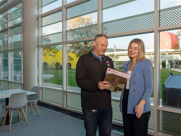 Undergraduate Professional Sales Program Celebrates Silver Anniversary