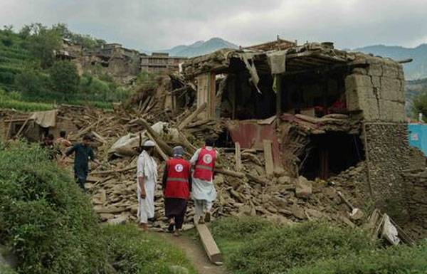 Elevan a más de 20 los muertos y 530 los heridos por el terremoto de 6,3 en Afganistán