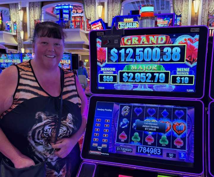 Mass. casino winner: 50-cent bet ends in jackpot prize