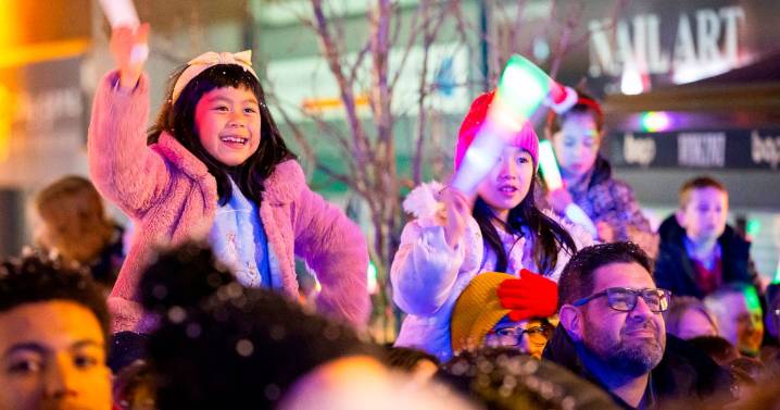 Manchester United star's no-show doesn't dampen spirits at Altrincham Christmas lights switch-on