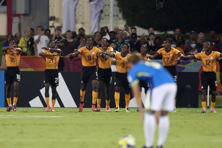 Zambia sorprende a Brasil en el Mundial Sub 17: el increíble gol olímpico que marcó la selección africana