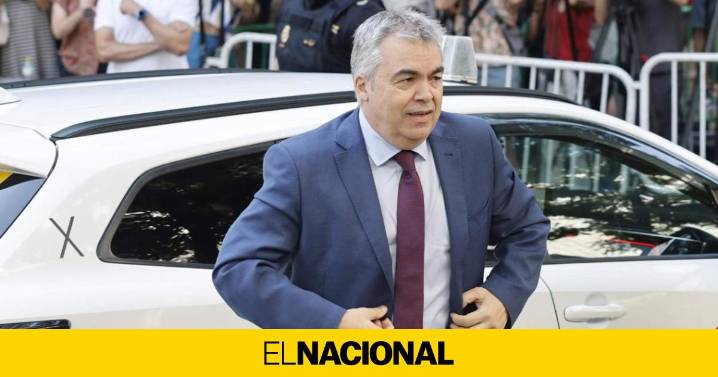 El juez deja en libertad a Santos Cerdán porque ya no puede destruir pruebas