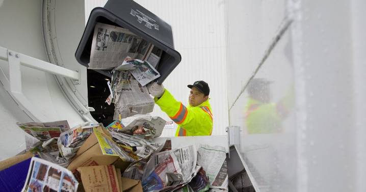 ‘This is completely insane’: Recycling services ending soon for Niagara stores, restaurants, salons, churches
