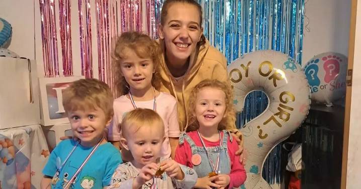 Skint pregnant mum-of-four: 'Budget benefit change saved our Christmas'