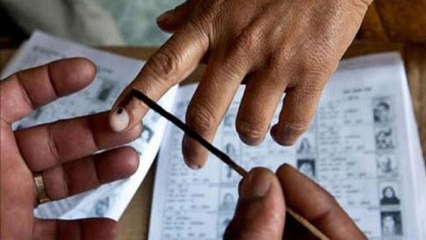 Hingoli: Record 913 Nominations Filed For 84 Seats In Three Municipal Councils