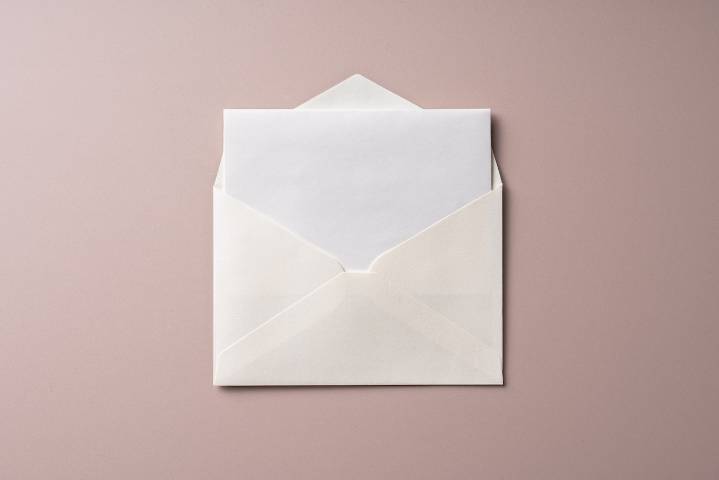 Miss Manners: Digital responses to party invite create more confusion than assurances