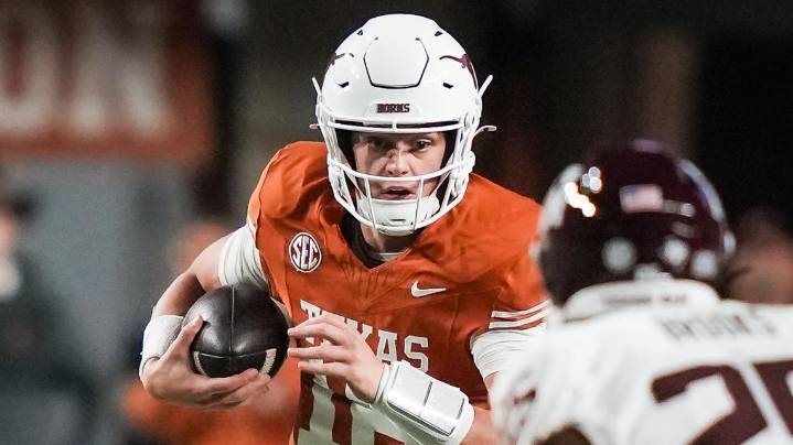 #16 Texas Longhorns upset #3 Texas A&M Aggies in 120th Lone Star Showdown