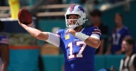 Buffalo Bills at Miami Dolphins: first