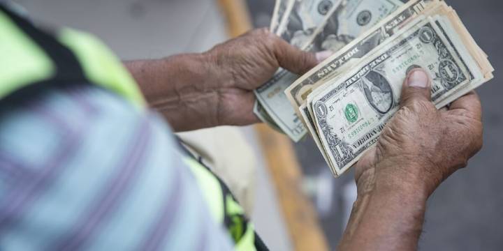 Precio del dólar vuelve a caer: Así cerró el tipo de cambio hoy 10 de noviembre en Perú