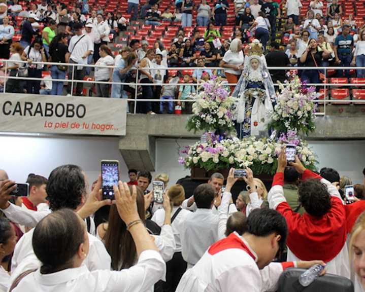 Conmemoraron 115 años de coronación canónica de la Virgen del Socorro
