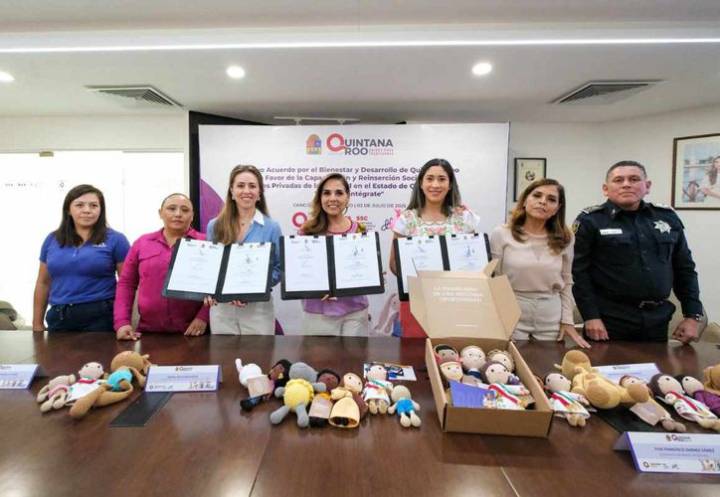 Capacitan a reclusas para impulsar su reinserción social en Cancún