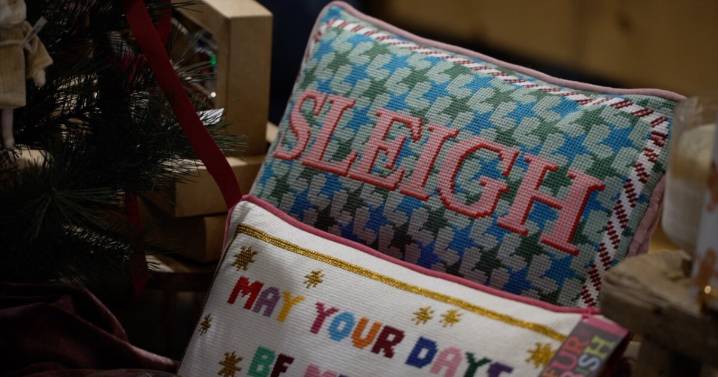 Colorado small businesses roll out early deals, extended hours to compete with major online retailers