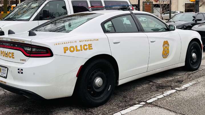 IMPD investigating shooting on Indy's near northwest side