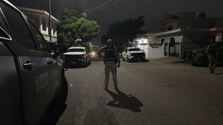 Camionero ingresa a hospital de Culiacán tras resultar lesionado de bala en la colonia Rosario Uzarraga, en Culiacán