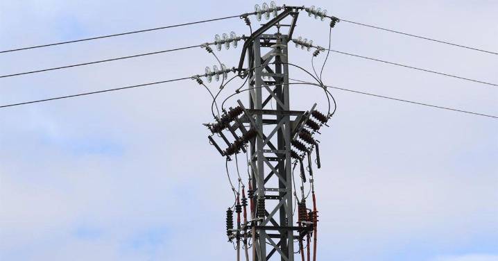 Un corte eléctrico en Castrelo de Miño deja sin luz a varios concellos de Ourense, O Ribeiro y Carballiño