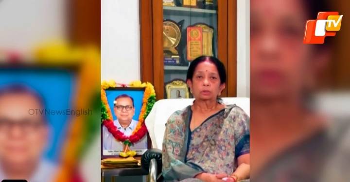 Neglect by BJD broke my husband, says late Rajendra Dholakia’s wife