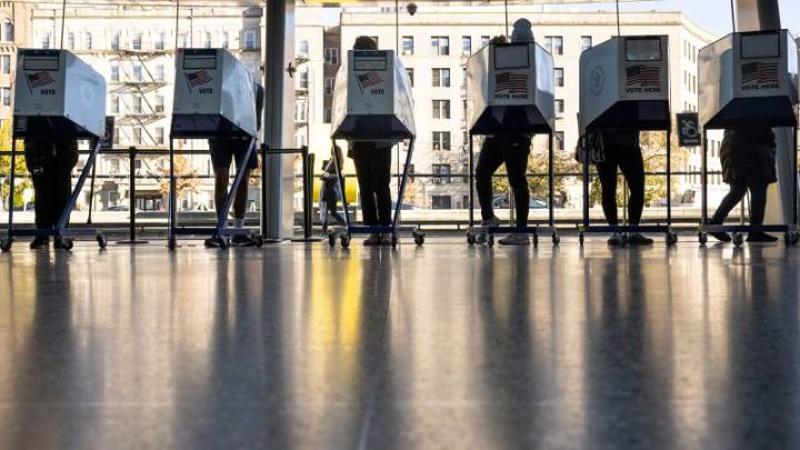 Democrats are more enthusiastic about the midterms as Trump’s approval hits a second